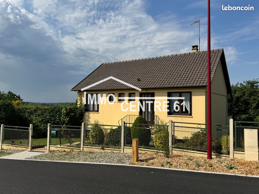 Maison 4 pièces 81 m² · à Carrouges · 81 m² · 81 000 €