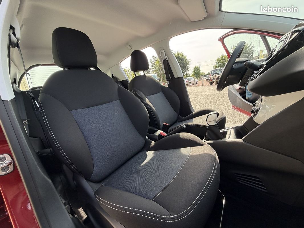 Peugeot 208 1.2 PURETECH 68CH LIKE 5P (image 20)