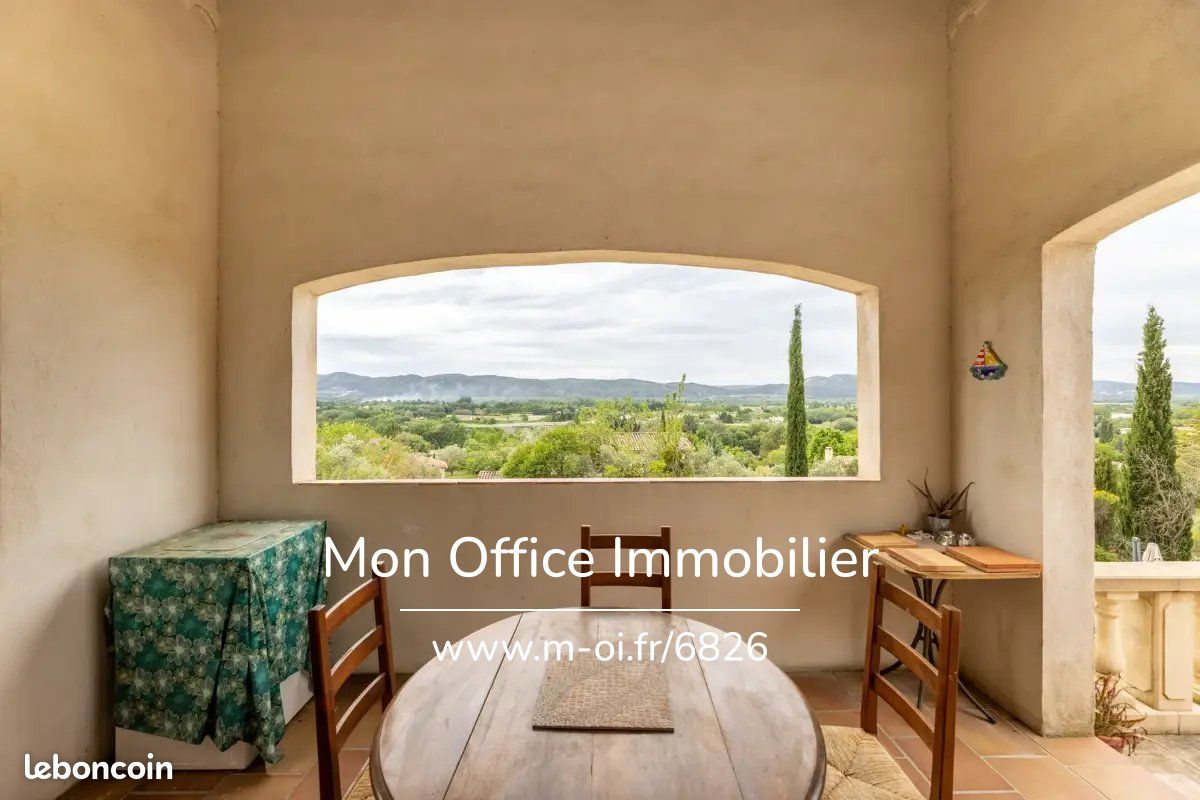 Maison 5 pièces 143 m² · à Cadenet · 143 m² · 535 000 €