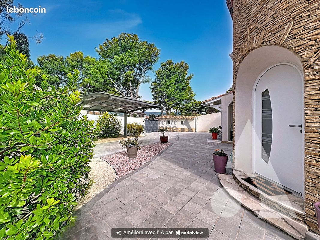 Maison 4 pièces 118 m² · à Saint-Cyr-sur-Mer · 118 m² · 845 000 €