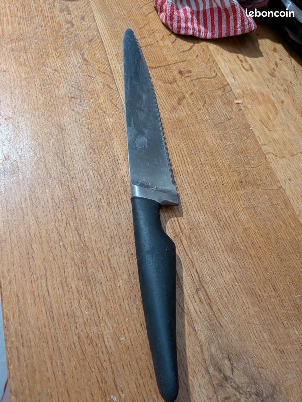 Couteau à pain (image 1)