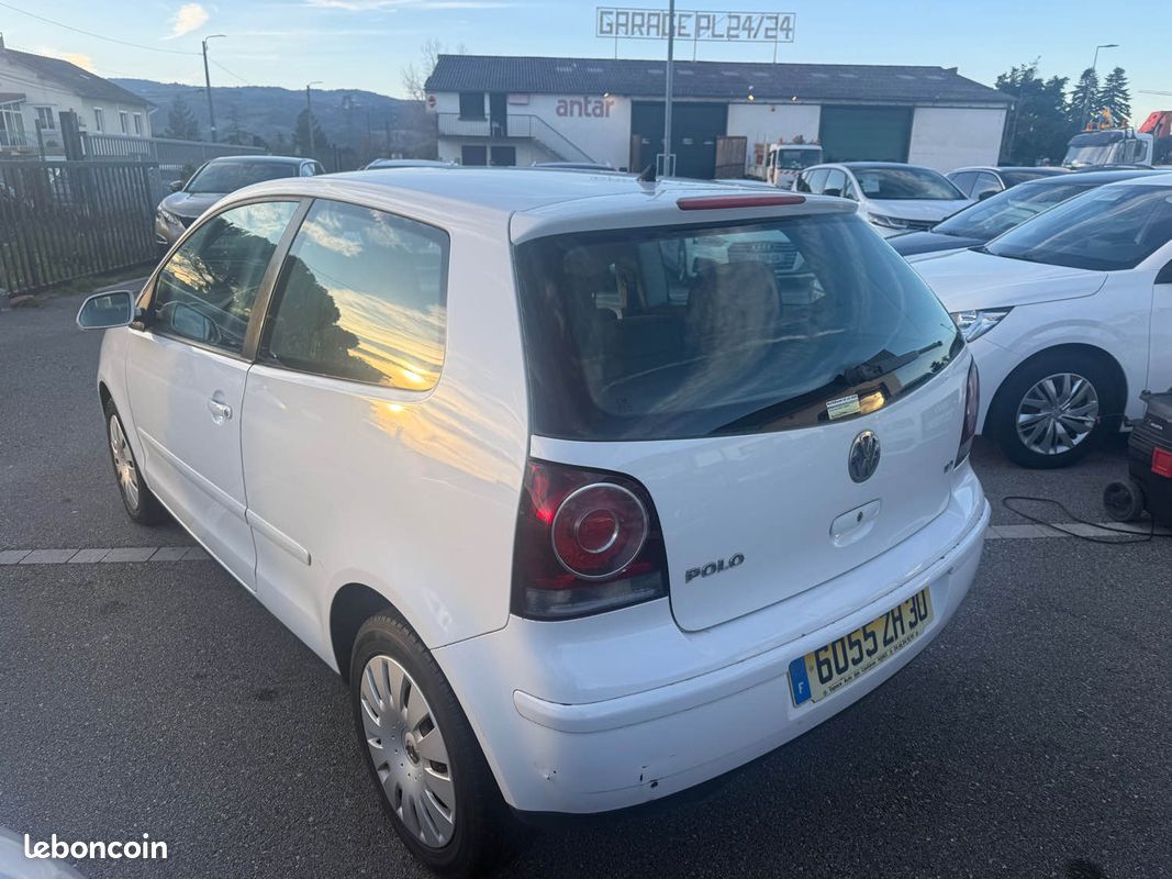 Volkswagen polo 1.2 65ch confort garantie (image 2)