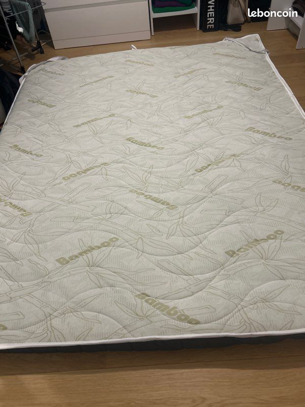 Sur matelas Bamboo neuf (image 1)