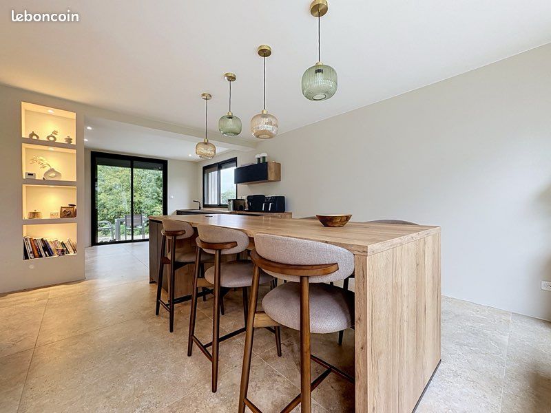 Maison 5 pièces 170 m² · à Montbéliard · 170 m² · 430 000 €