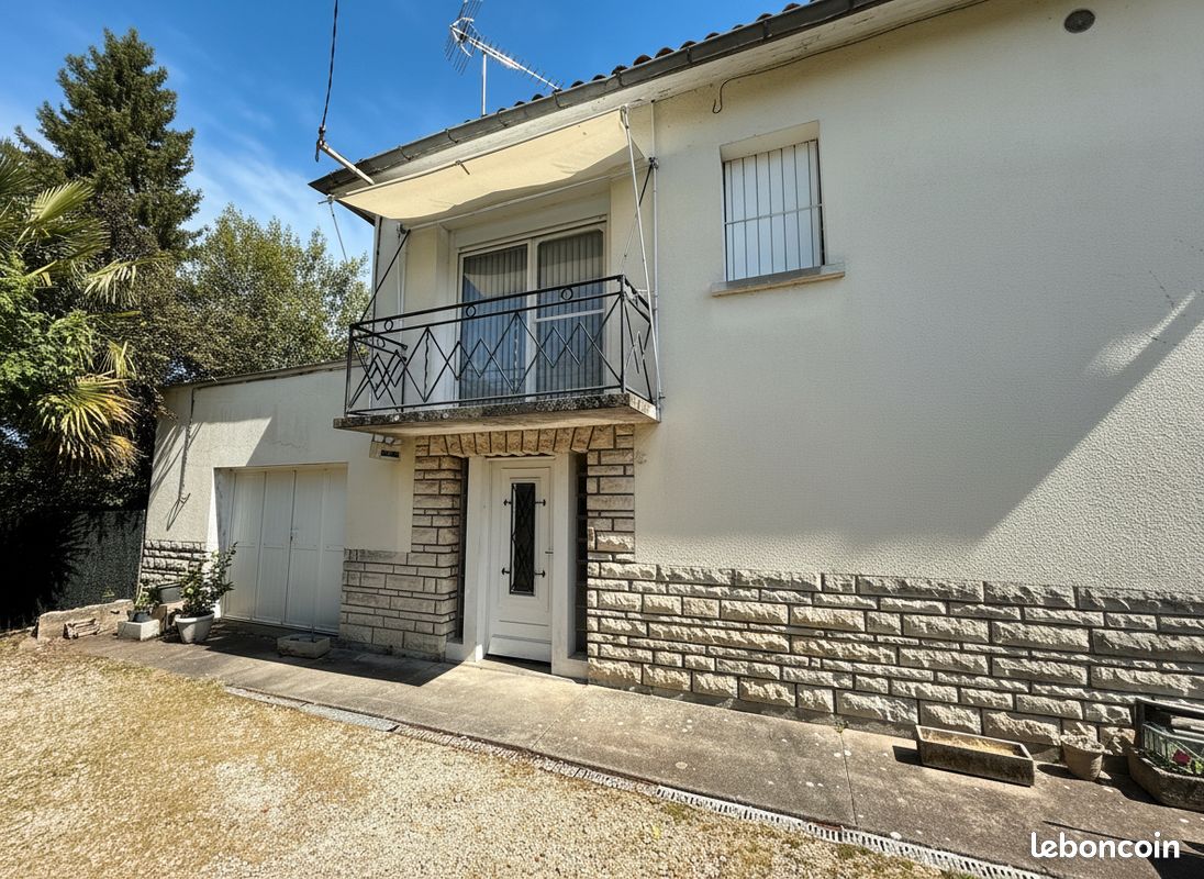 Maison 6 pièces 130 m² · à Angoulême · 130 m² · 143 000 €