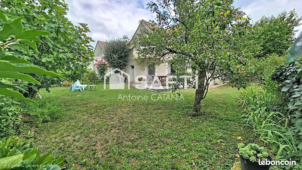 Maison 5 pièces 117 m² · à Sassenage · 117 m² · 410 000 €