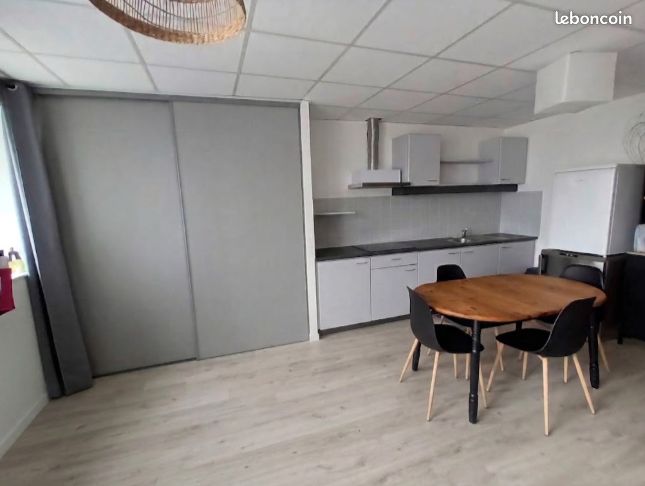 Appartement 2 pièces 45 m² · à Étel · 45 m² · 650 €/mois
