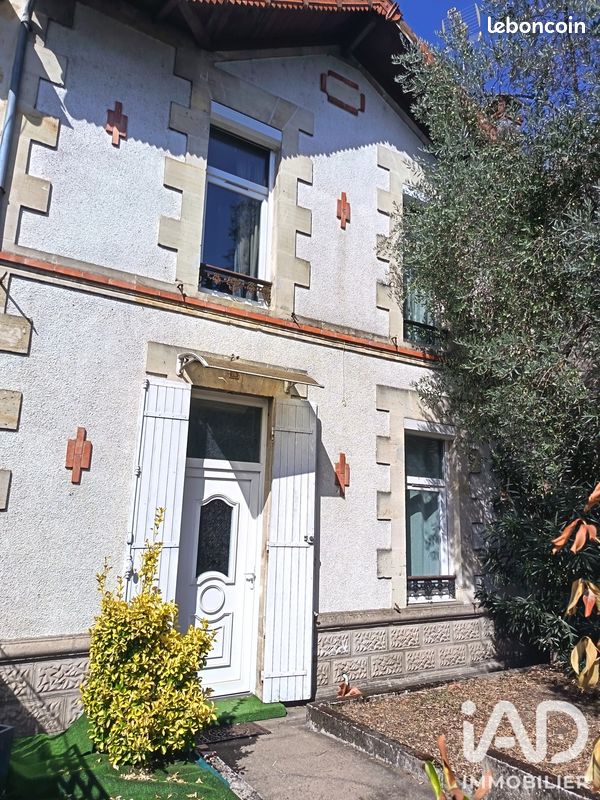 Maison 5 pièces 155 m² · à Saint-Médard-de-Guizières · 155 m² · 168 000 €