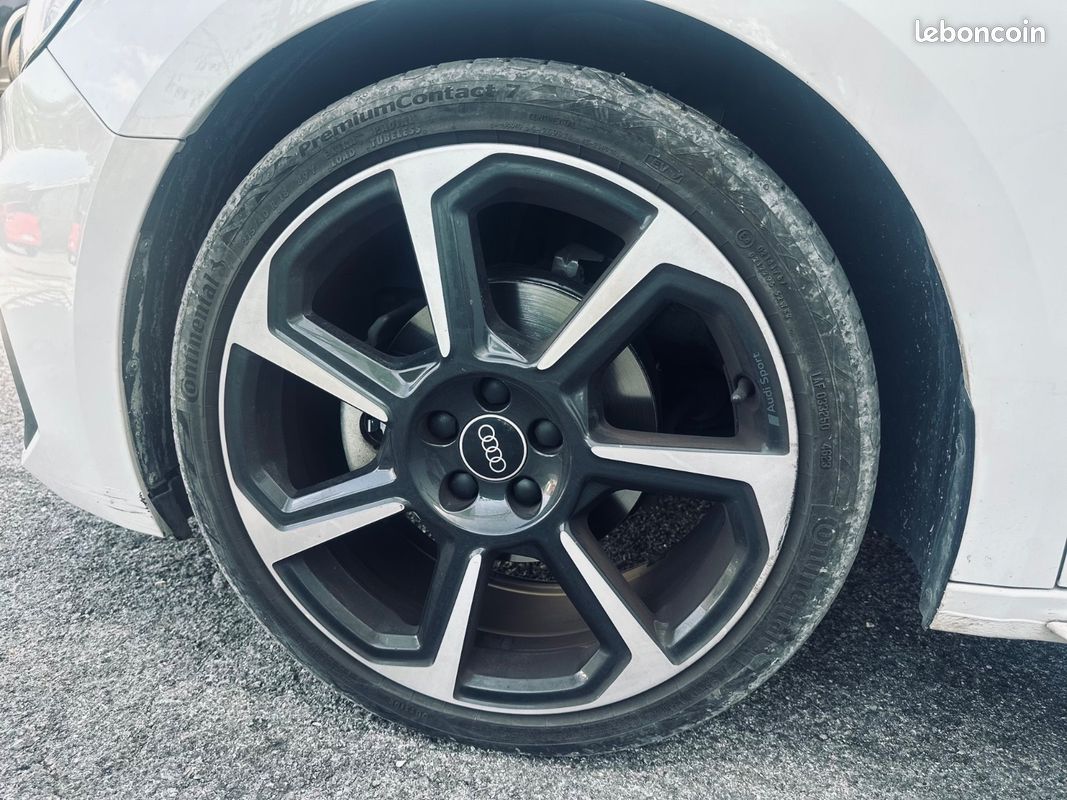 Audi A1 Sportback 35 TFSI 1.5 150CH S-line + CARPLAY + ECLAIRAGE D'AMBIANCE + 2EME MAIN + GARANTIE 12 MOIS (image 17)