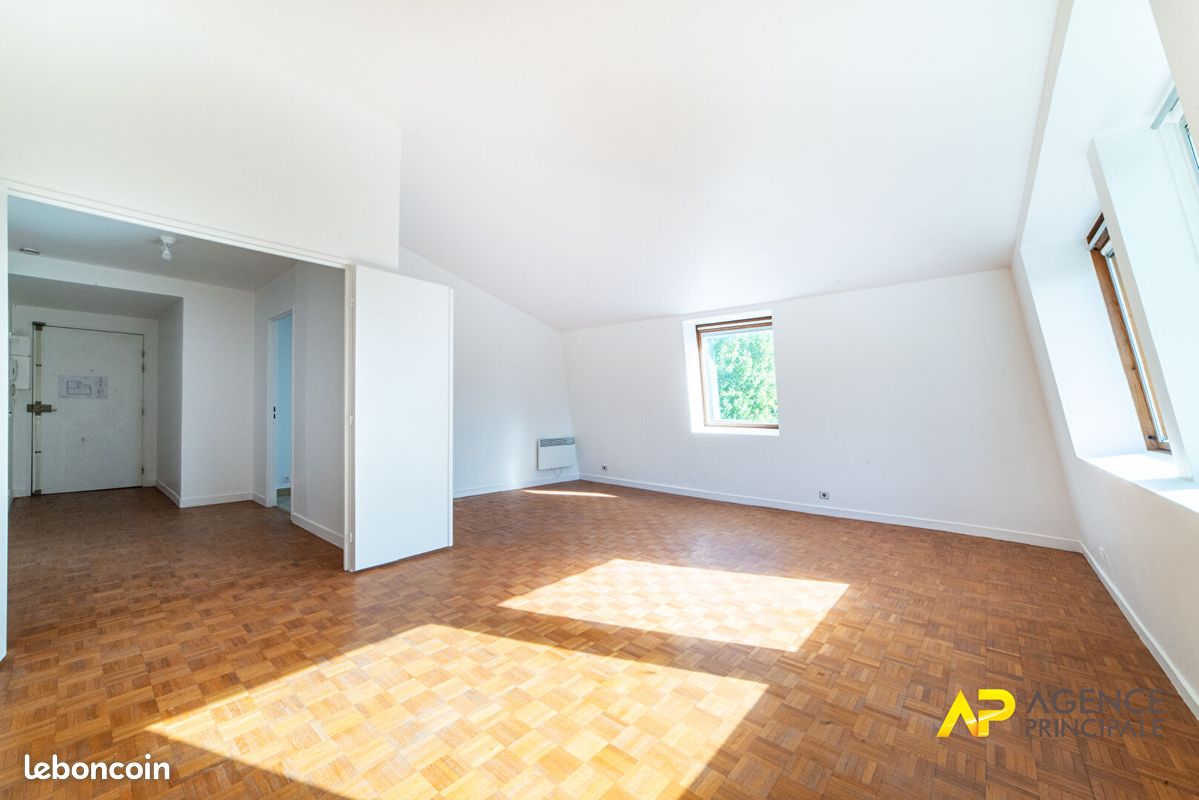 Appartement 5 pièces 112 m² · à La Garenne-Colombes · 112 m² · 650 000 €