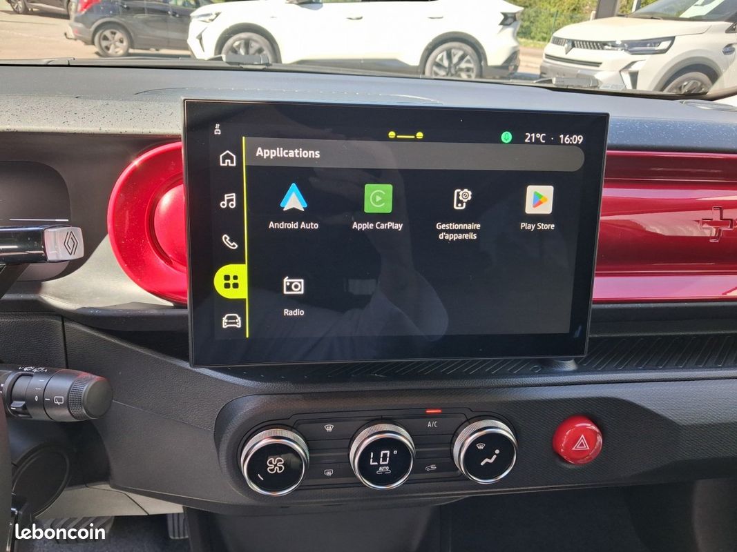 Renault Twingo E-tech (4) techno 80 ch autonomie urbaine (image 23)