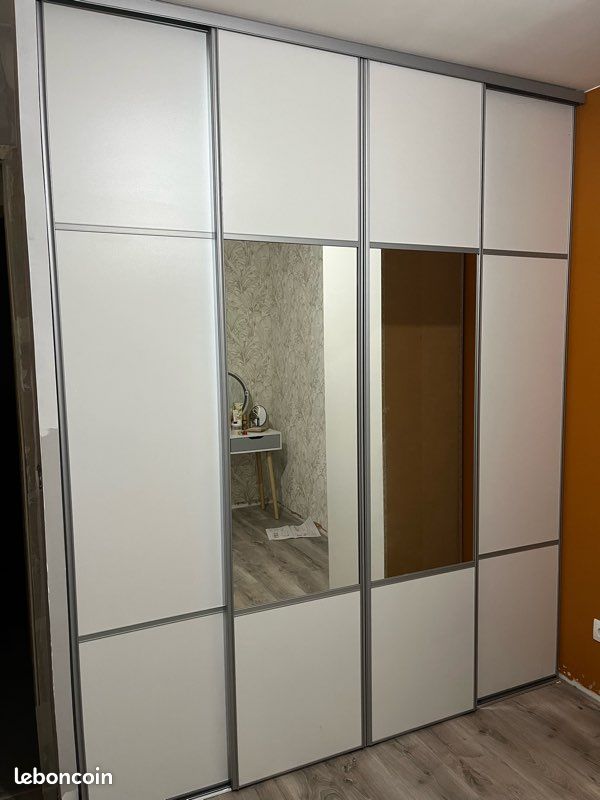 Porte coulissante pour dressing (image 1)