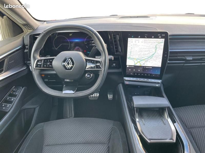 Renault Austral 1.2 E-Tech full hybrid 200ch Iconic esprit Alpine- 24 (image 9)