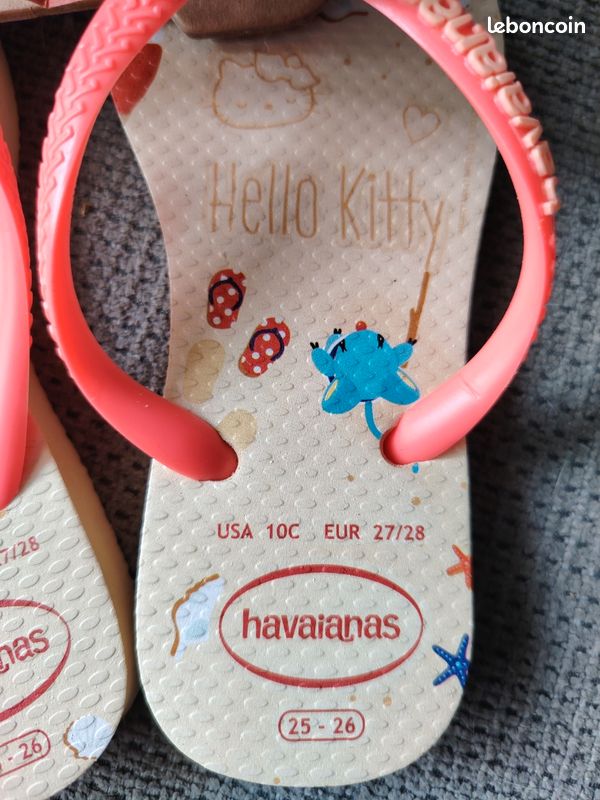Tongs havaïanas hello Kitty neuves avec étiquette 25/26 Chaussures