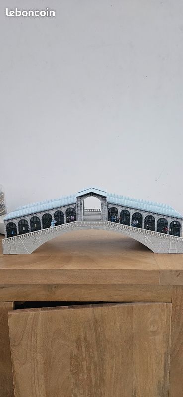 Puzzle 3D vehicule et monument ( voir photos) (image 7)