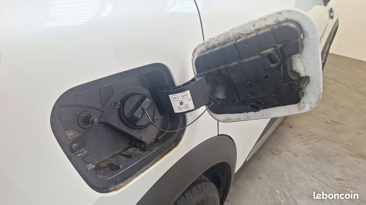 Renault captur tce 140 21 intens (image 21)