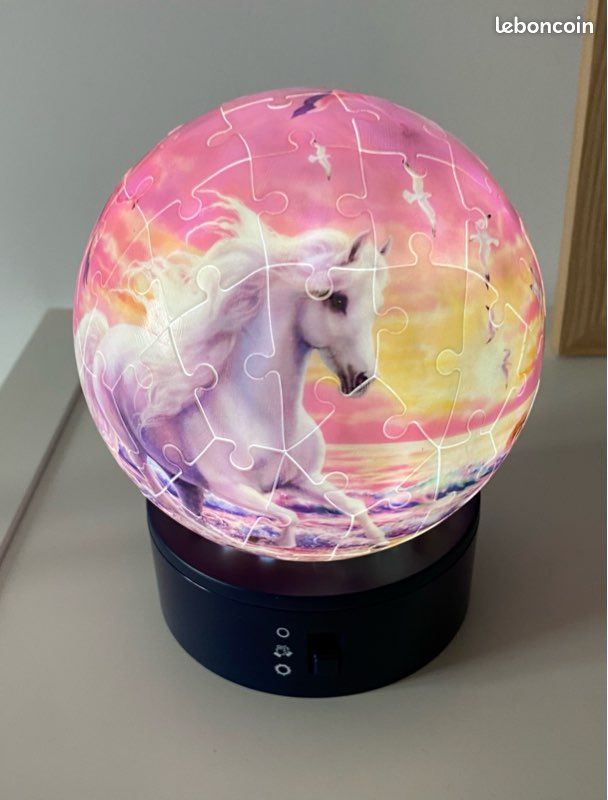 Kit De Meubles De Maison De Poupée Miniature En Bois DIY Avec LED - Maison "Molan", Dimensions 10x13x5 Cm