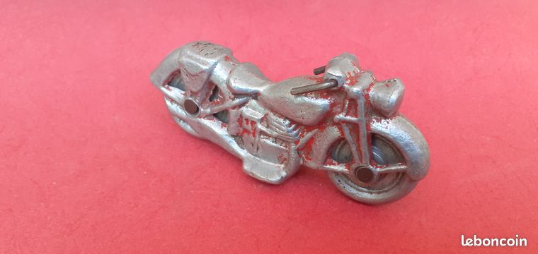 Figurine Motard Militaire Metallix Quiralu Avec Fusil, WW2, Aluminium, France 1950