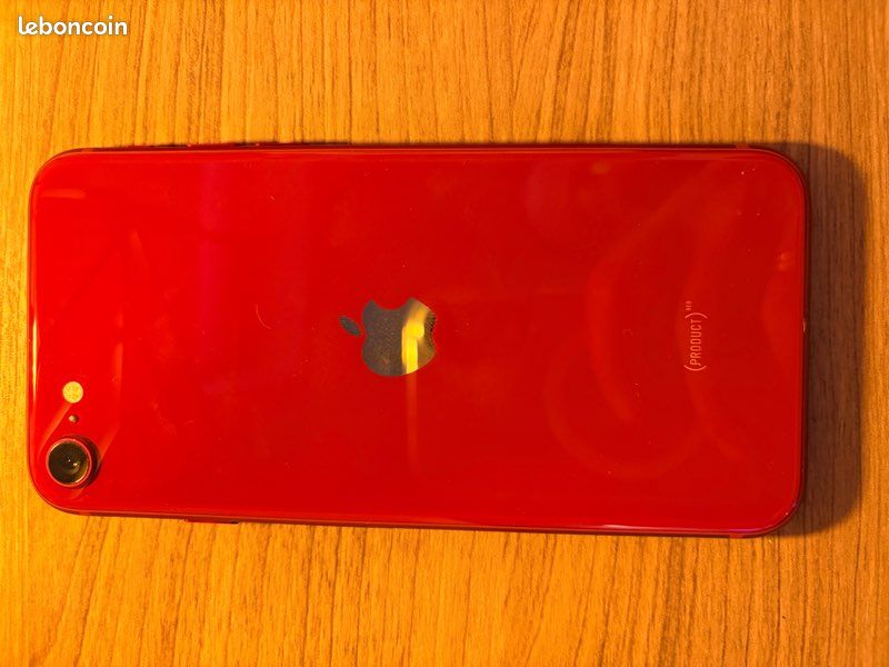 IPhone SE 2022 64Go – Rouge – Neuf Débloqué – Chargeur, Coque Et Film Inclus