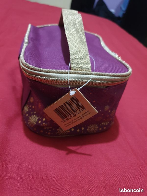 Trousse de toilette (image 9)