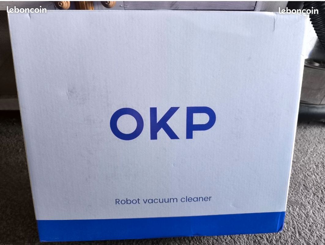 Aspirateur robot neuf (image 1)