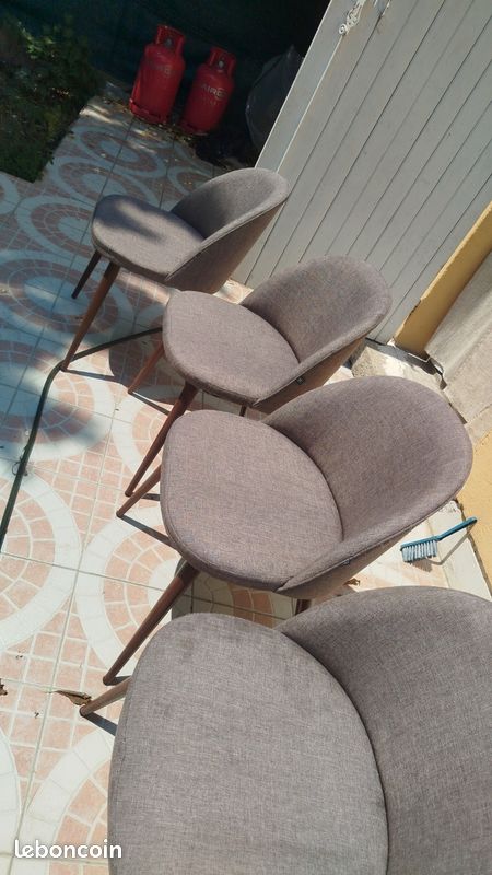 6 chaises grises (image 3)