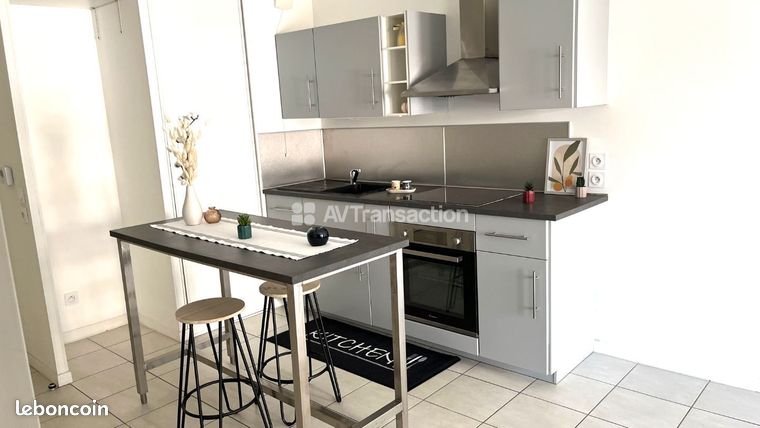 T2 -43 m²DE 2017 –Balcon- GARAGE - METRO REPUBLIQUE/GRATTE CIEL — 4
