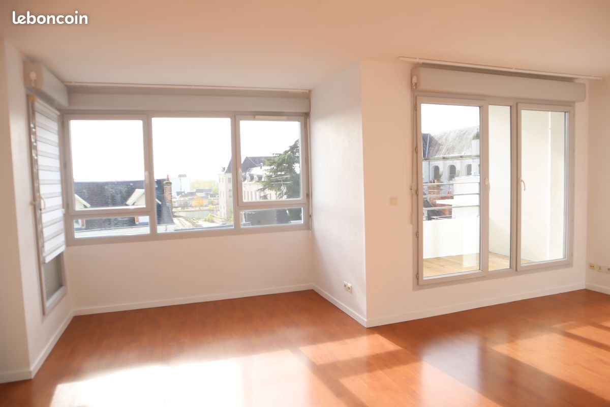 Appartement 4 pièces 96 m² · à Orléans · 96 m² · 1 300 €