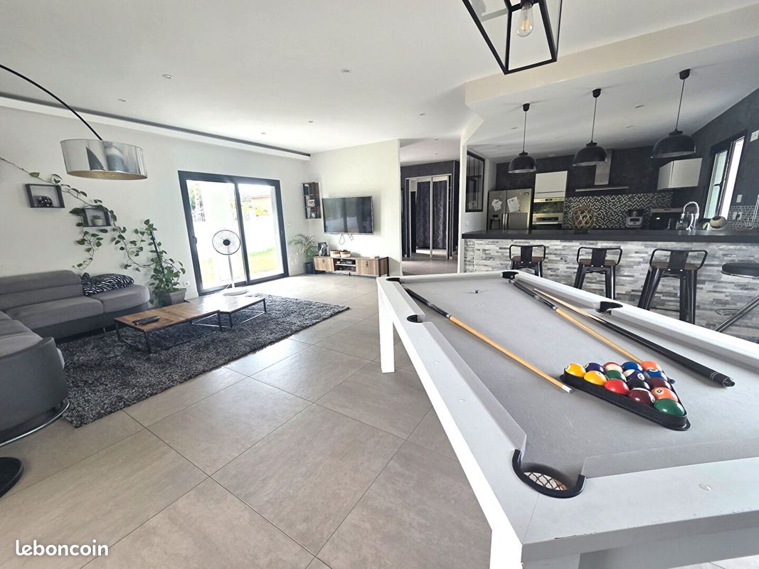 Maison 5 pièces 165 m² · à Montberon · 165 m² · 359 000 €