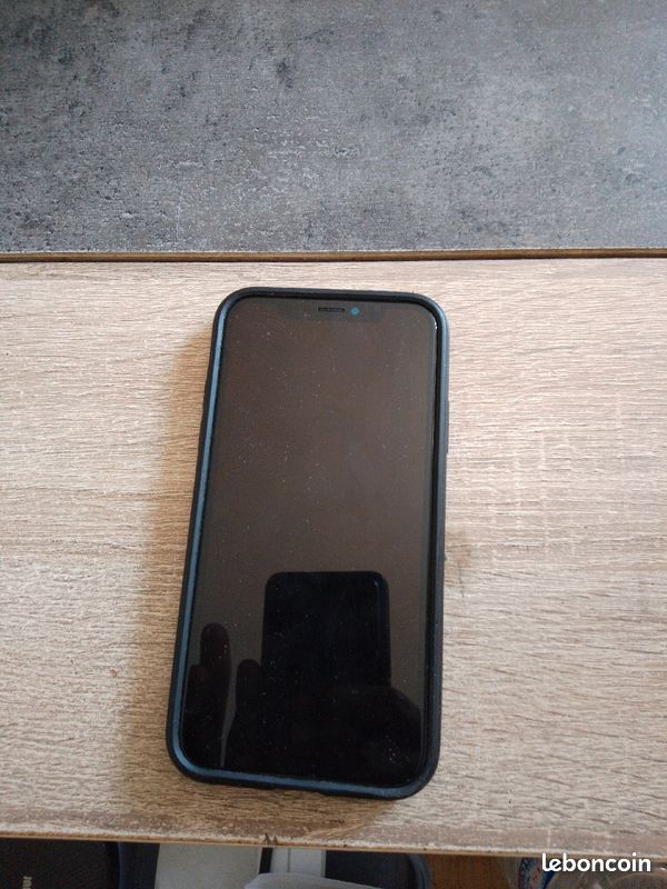 IPhone X (image 1)