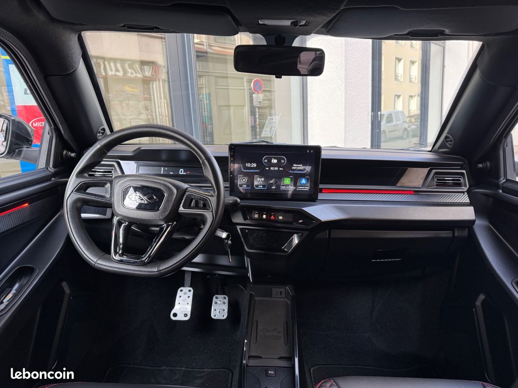Voiture Sans Permis NOUVELLE LIGIER JS50 ULTIMATE à partir de 229/mois (image 5)