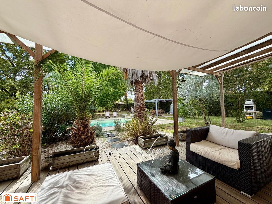 Maison 6 pièces 138 m² · à Roaillan · 138 m² · 394 875 €