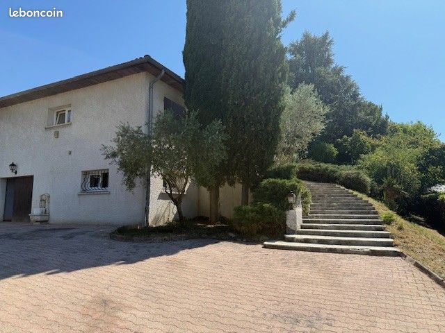 Maison 4 pièces 100 m² · à Laveyron · 100 m² · 270 000 €