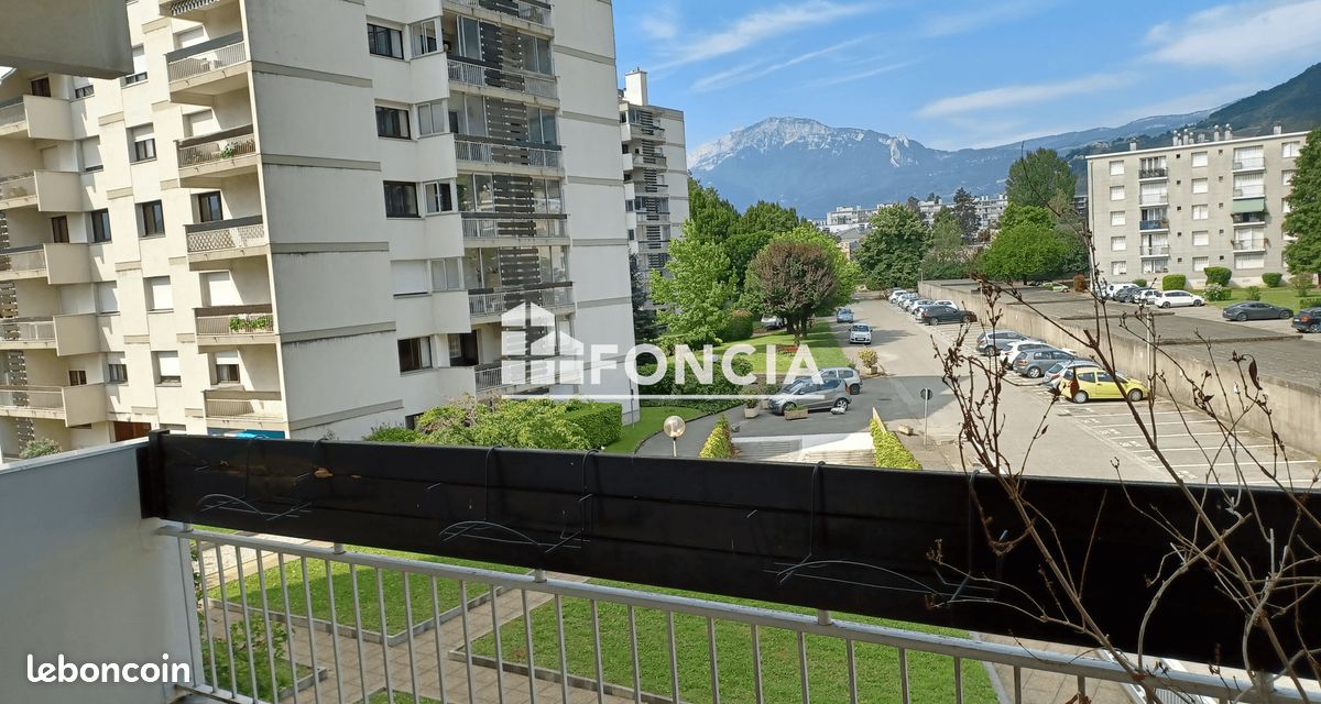 Appartement 3 pièces 71 m² · à Meylan · 70,5 m² · 890 €/mois