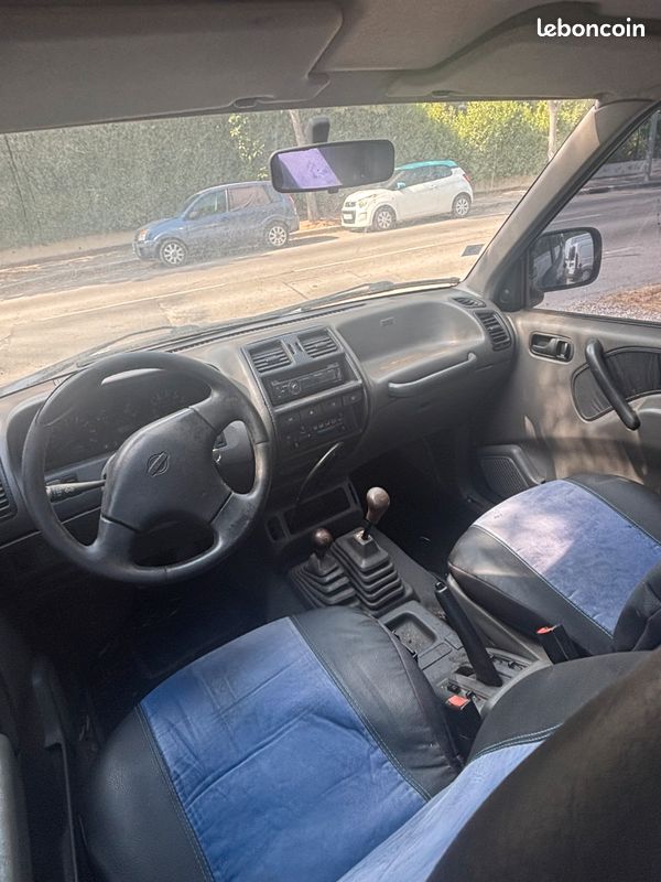 Nissan terano (image 2)