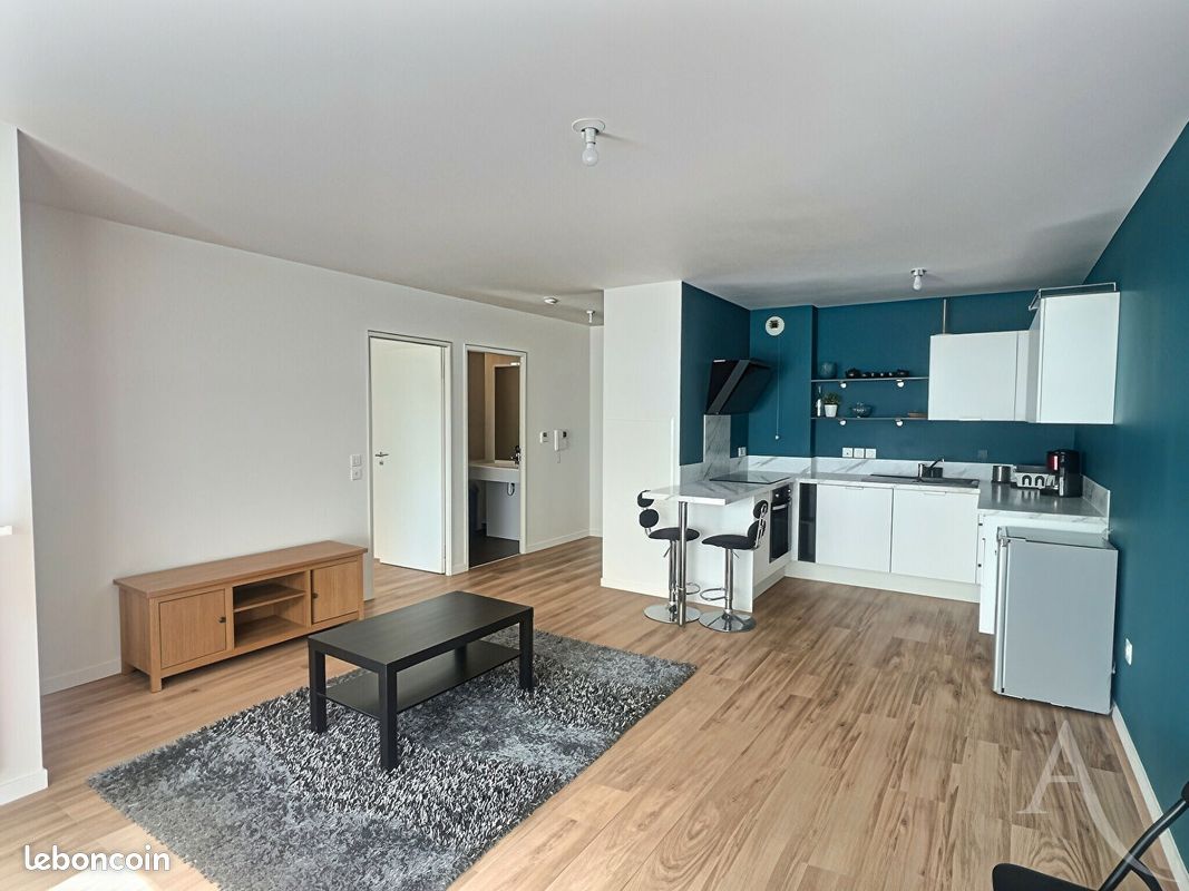 Appartement 2 pièces 47 m² · à Thiais · 47 m² · 212 000 €