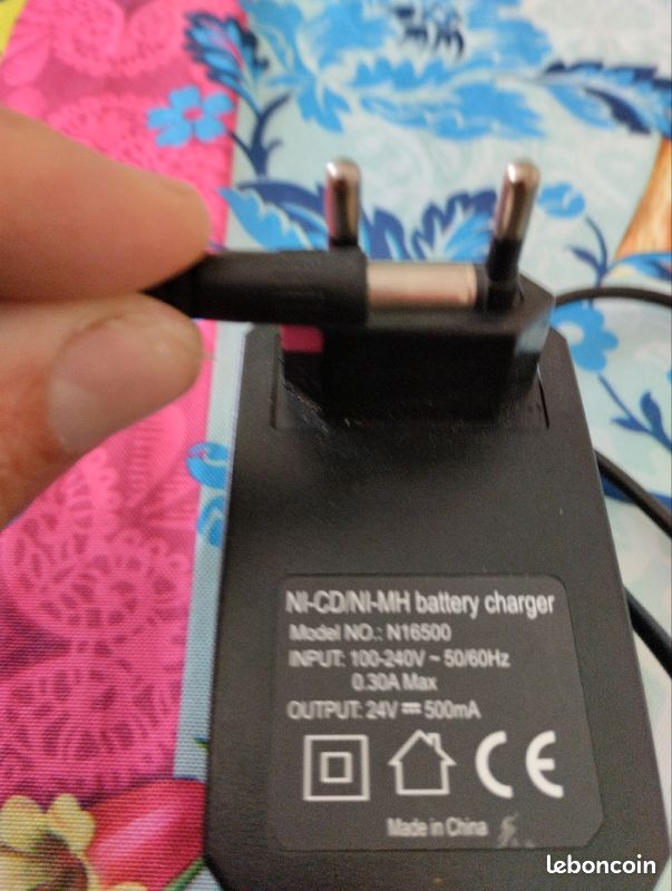 Chargeur batterie (image 3)
