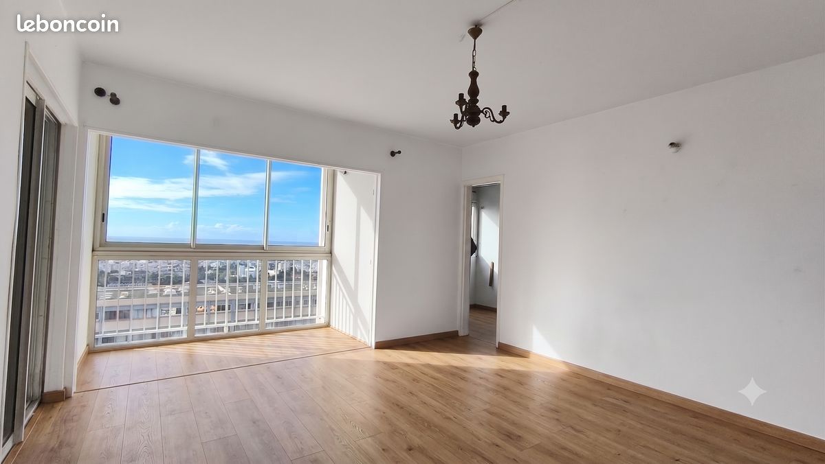 Appartement 4 pièces 78 m² · à Saint-Denis · 78 m² · 139 000 €
