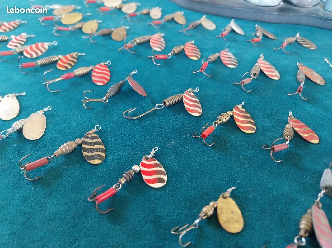 Lot De Pêche Vintage : Cuillers, Leurres, Hameçons, Sondes, Montures - Mepps, Veltic