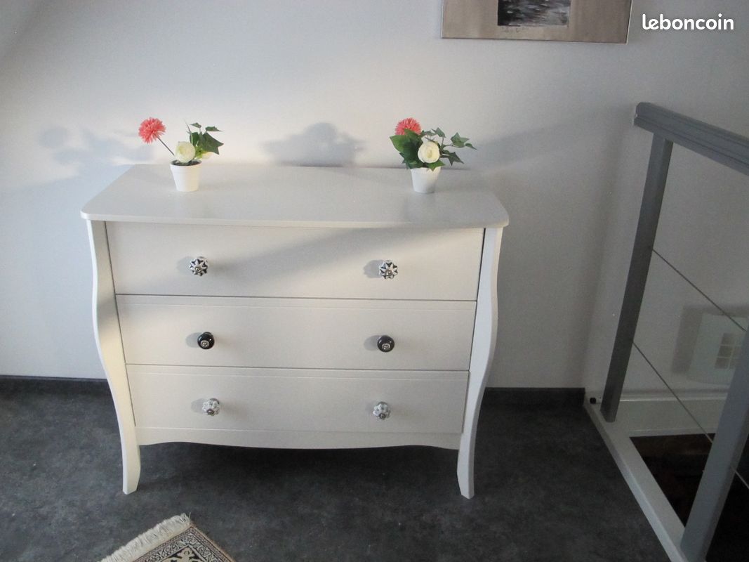 Commode blanche (image 5)