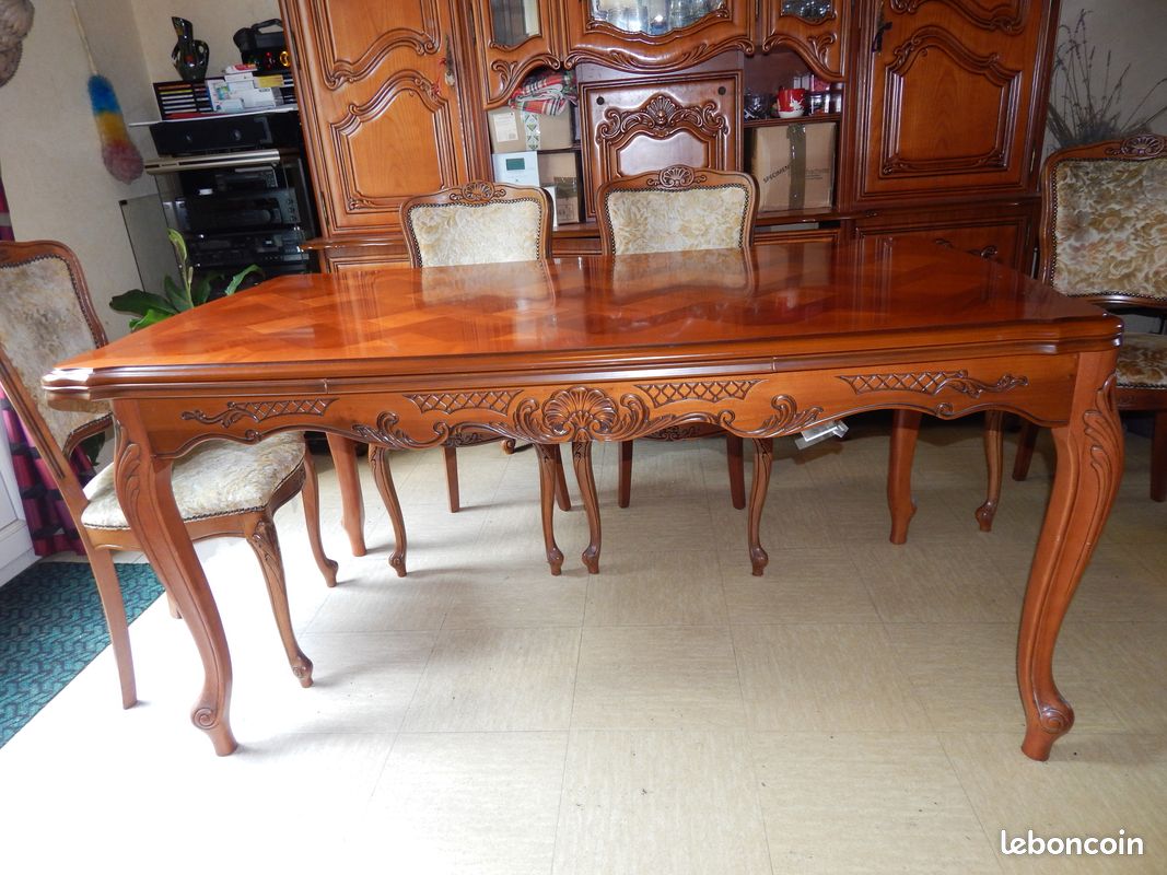 Table et buffet (image 2)