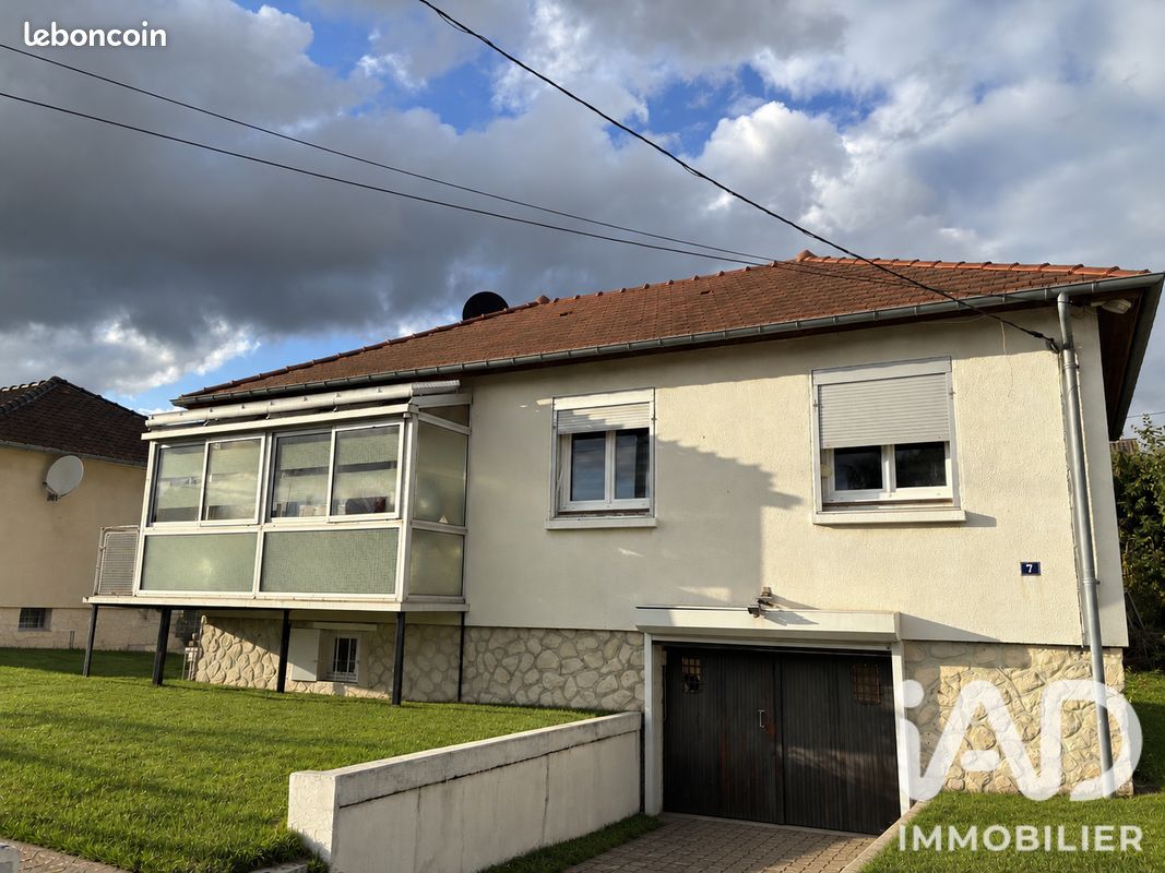 Maison 3 pièces 63 m² · à Saint-Étienne-du-Rouvray · 63 m² · 153 000 €