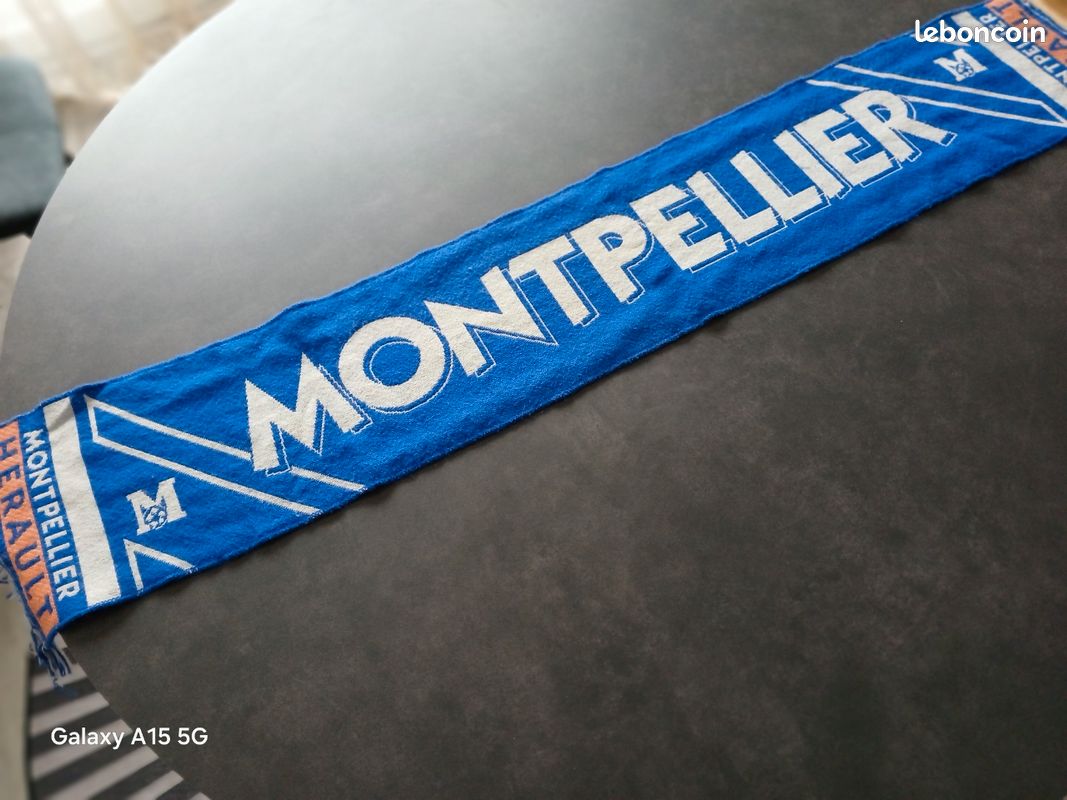 Écharpe De Football Vintage - Collection Montpellier Hérault - Supporter Retro