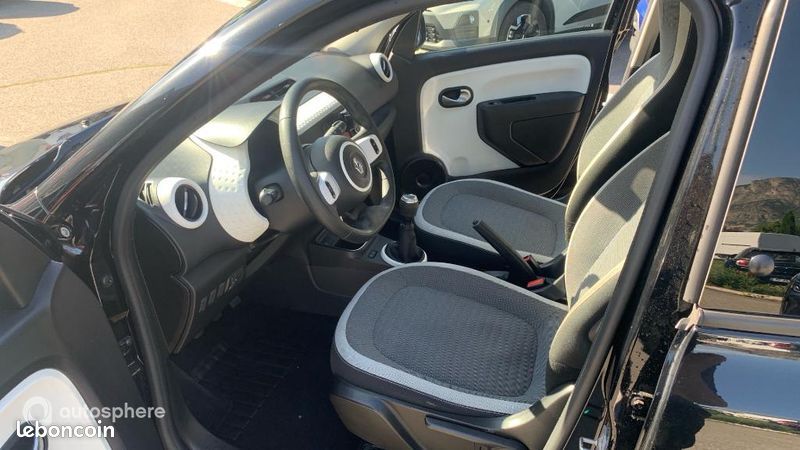 Renault Twingo 1.0 SCe 75ch Zen - 20 (image 12)