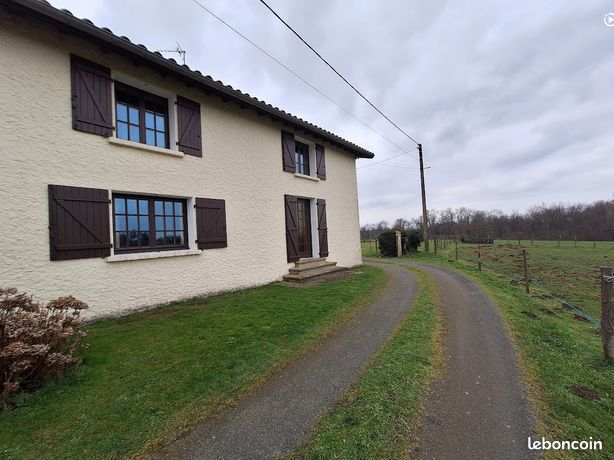 Corps de Ferme gros potentiel, artisanale, gîtes...
