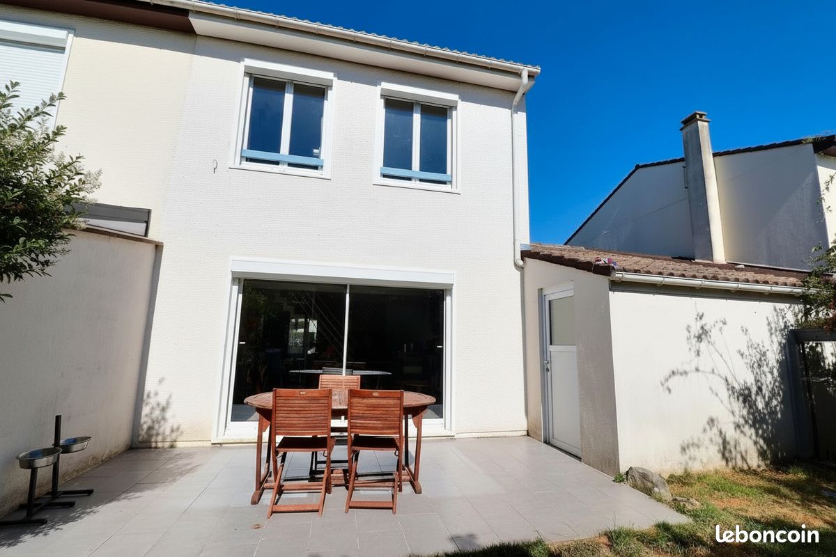 Maison 4 pièces 90 m² · à Rambouillet · 90 m² · 359 000 €