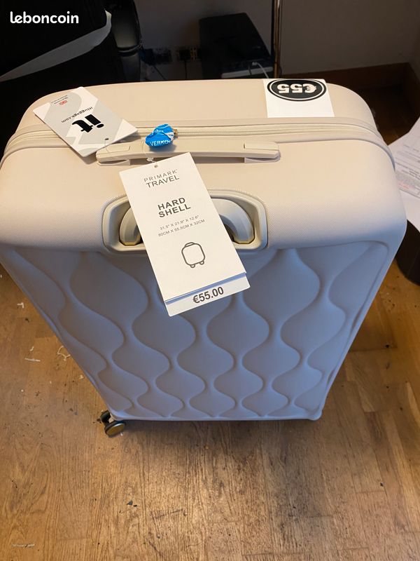 A vendre valise Accessoires Bagagerie