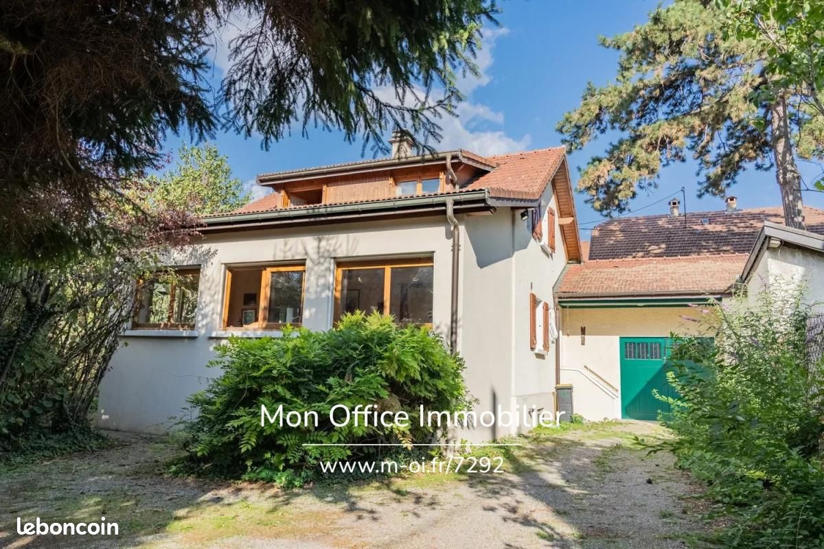 Maison 4 pièces 134 m² · à Annecy · 134 m² · 990 000 €