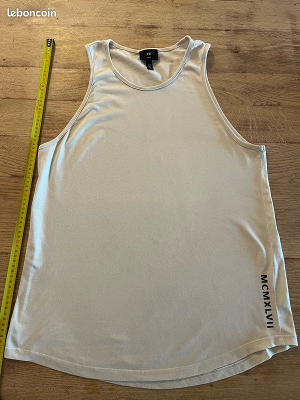 Débardeur Beige Marque 2026 – Taille S – Occasion En Très Bon état