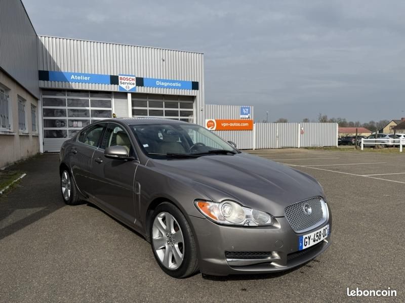 Jaguar XF 3.0 V6 D Luxe Premium (image 2)